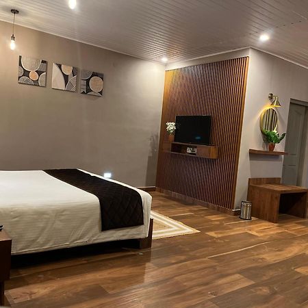 Misty Courtyard Resort Chinnakanal Екстер'єр фото